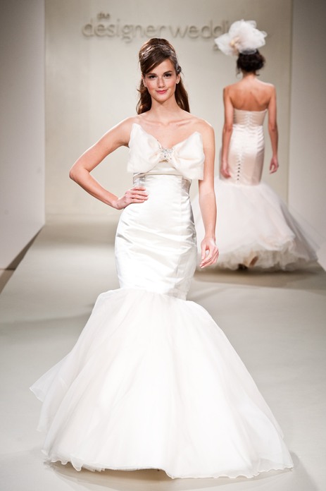 5 tips for savvy wedding gown sale shopping