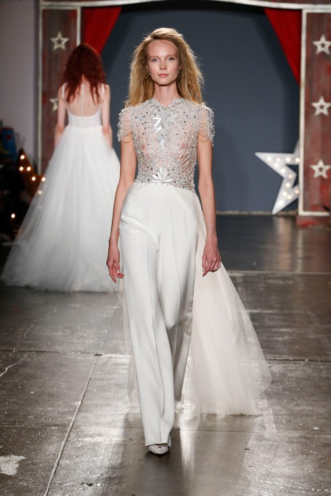 Bridal glamour to go at the Jenny Packham New York catwalk show