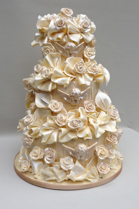 12 delectable designer wedding cakes