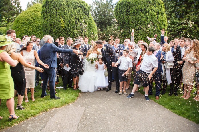 Real wedding: White magic at a classic country wedding