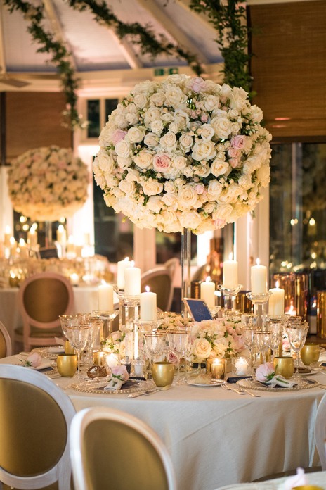 Dressing the best: Wedding flowers for a winter celebration at Le Manoir