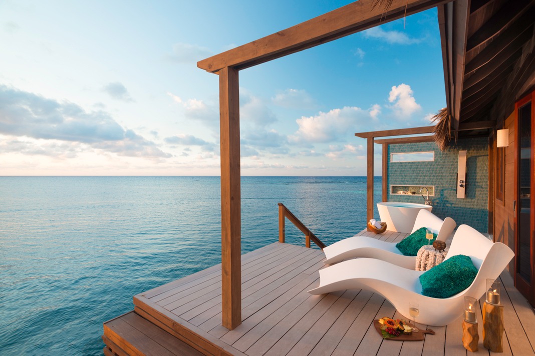 Experience Love Nest Suites at Sandals Negril | TravelPulse