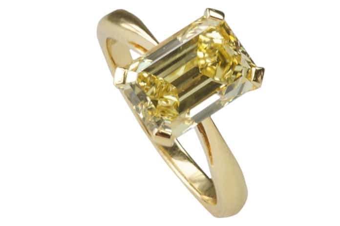 Love me do – 10 sparkling engagement rings
