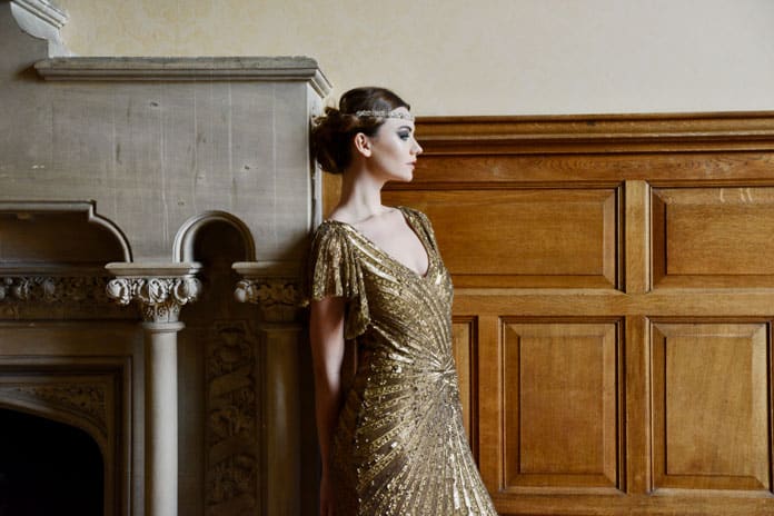 Glittering elegance for a Deco-style winter bride