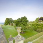 rsz_1looking_across_to_the_17th_c_walled_dutch_garden_at_hatch_house_photograph_jake_eastham_15