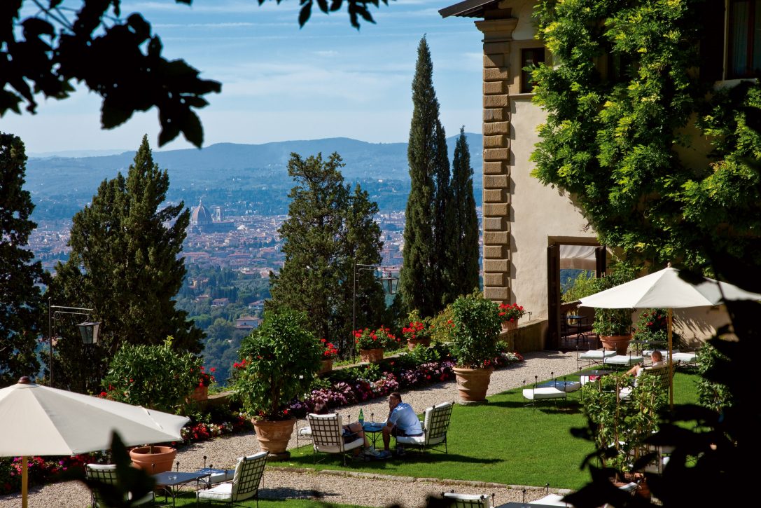 The perfect romantic Tuscany honeymoon